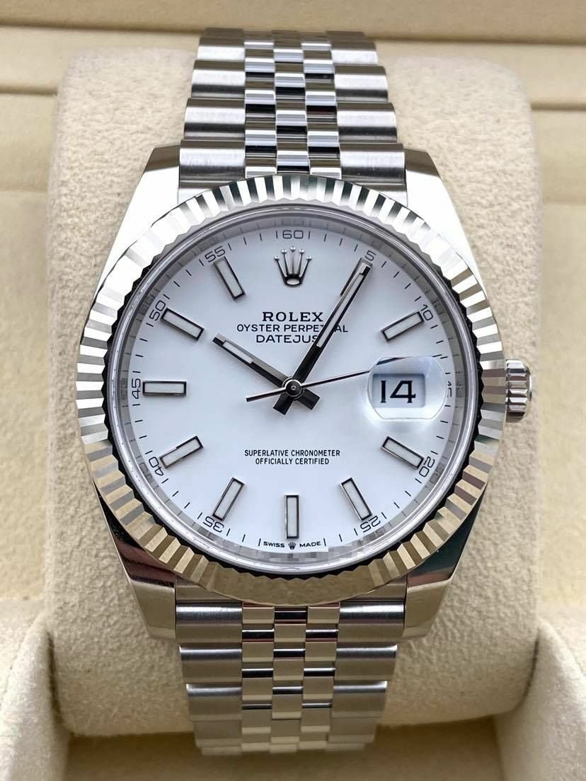 3c1df08a-bb64-569d-be5a-4f885bee9ea6.jpg Rolex Datejust 41 126334 - Image 1