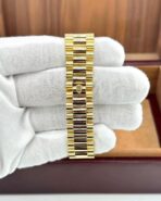 Rolex Day-Date President 36mm  | 1980 Model |  – Ref. 18038 – Solid 18K Gold – Champagne Diamond Dial Full Set | Excellent Condition - Image 7