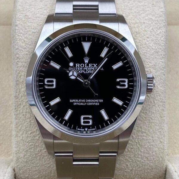 Rolex Explorer I 124270