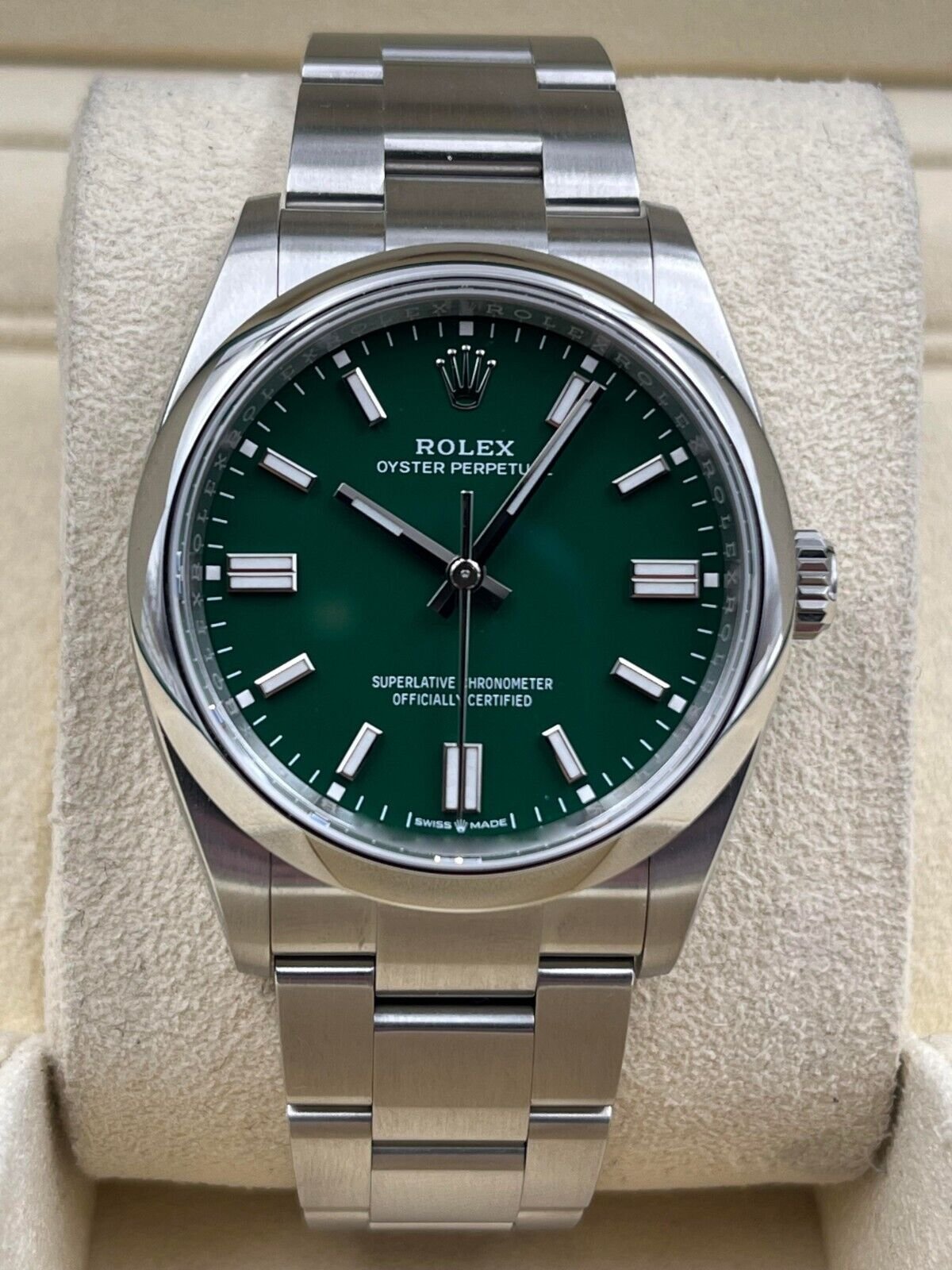 c4221023-fc11-5b6d-a8b2-260f7fe8127c.jpg Rolex Oyster Perpetual 126000 - Image 1