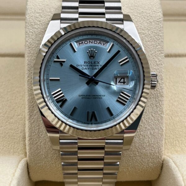 Rolex Day-Date 228236(Pending Sold)