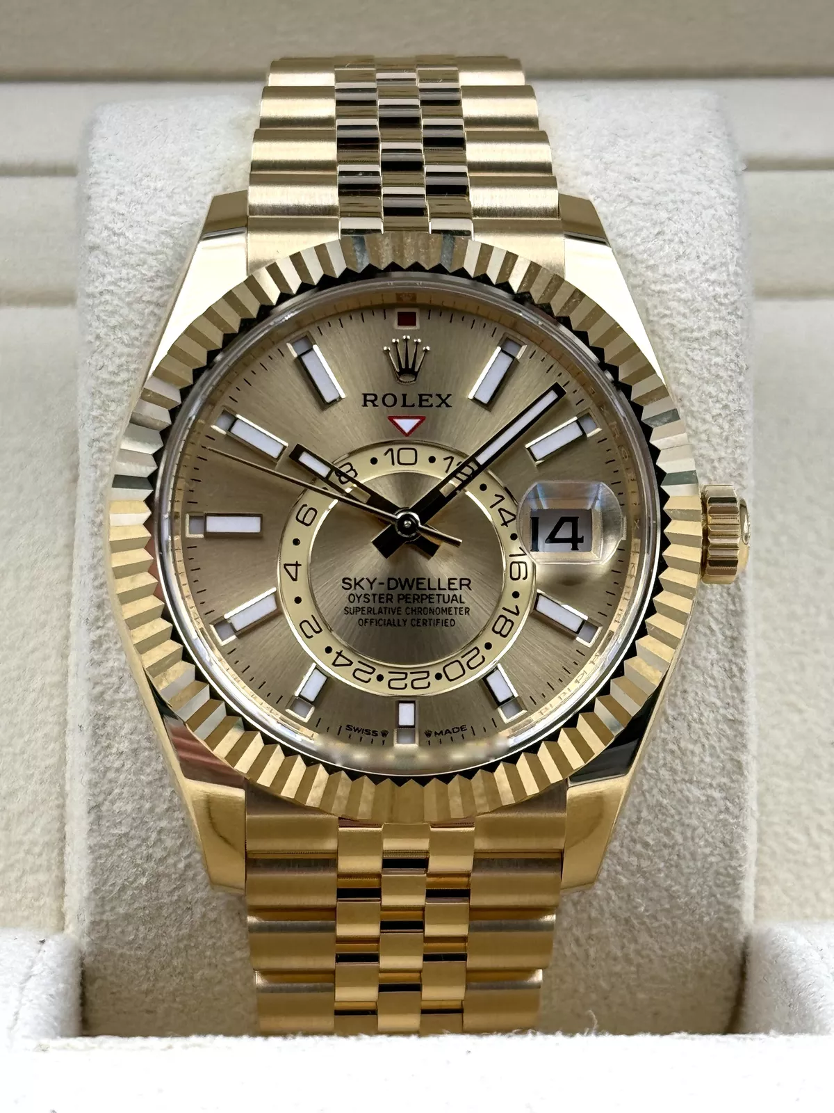 s-l1600-2024-11-20T170915.411.webp Rolex Sky-Dweller 336938 - Image 1