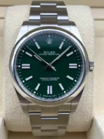 Rolex Oyster Perpetual 124300